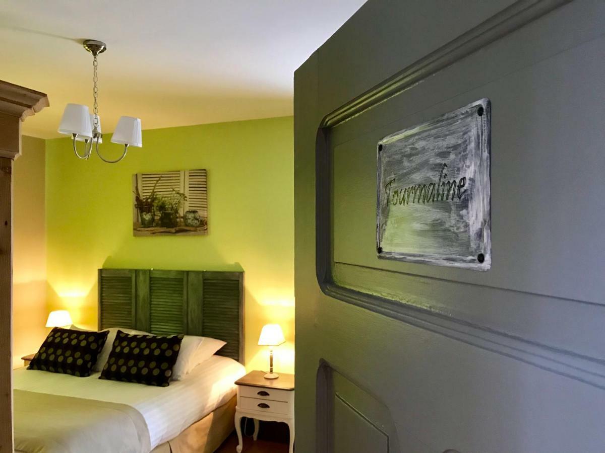Chambres D'Hotes Les Ecrins Orbey Rom bilde